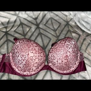 Victoria secret bra 32C